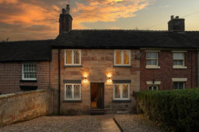 Angel Cottage - 5 mins drive to Alton Towers!